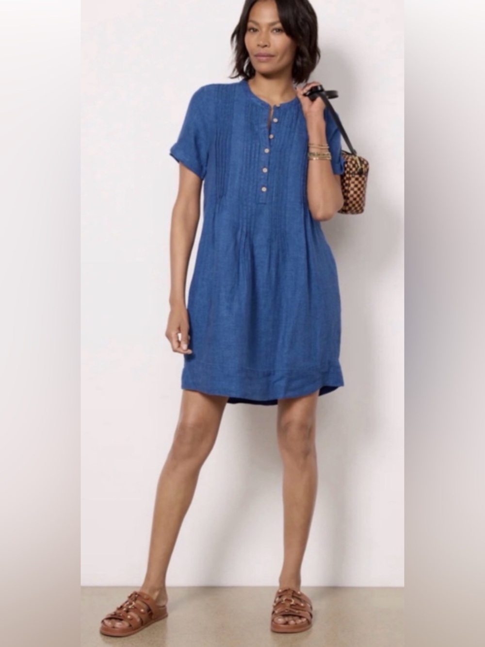 FAHERTY  Gemini  100% Linen indigo dress with pockets. xxs. Good condition.